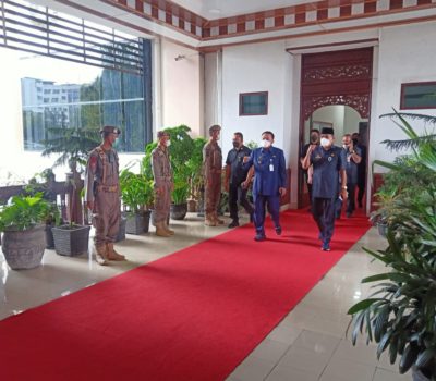 Satpol PP dan Damkar Prov. Kalsel Melaksanakan PAM Gubernur Kalsel Pada Acara Rapat Paripurna DPRD Provinsi Kalimantan Selatan